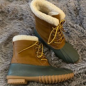 American Eagle Duck Boots